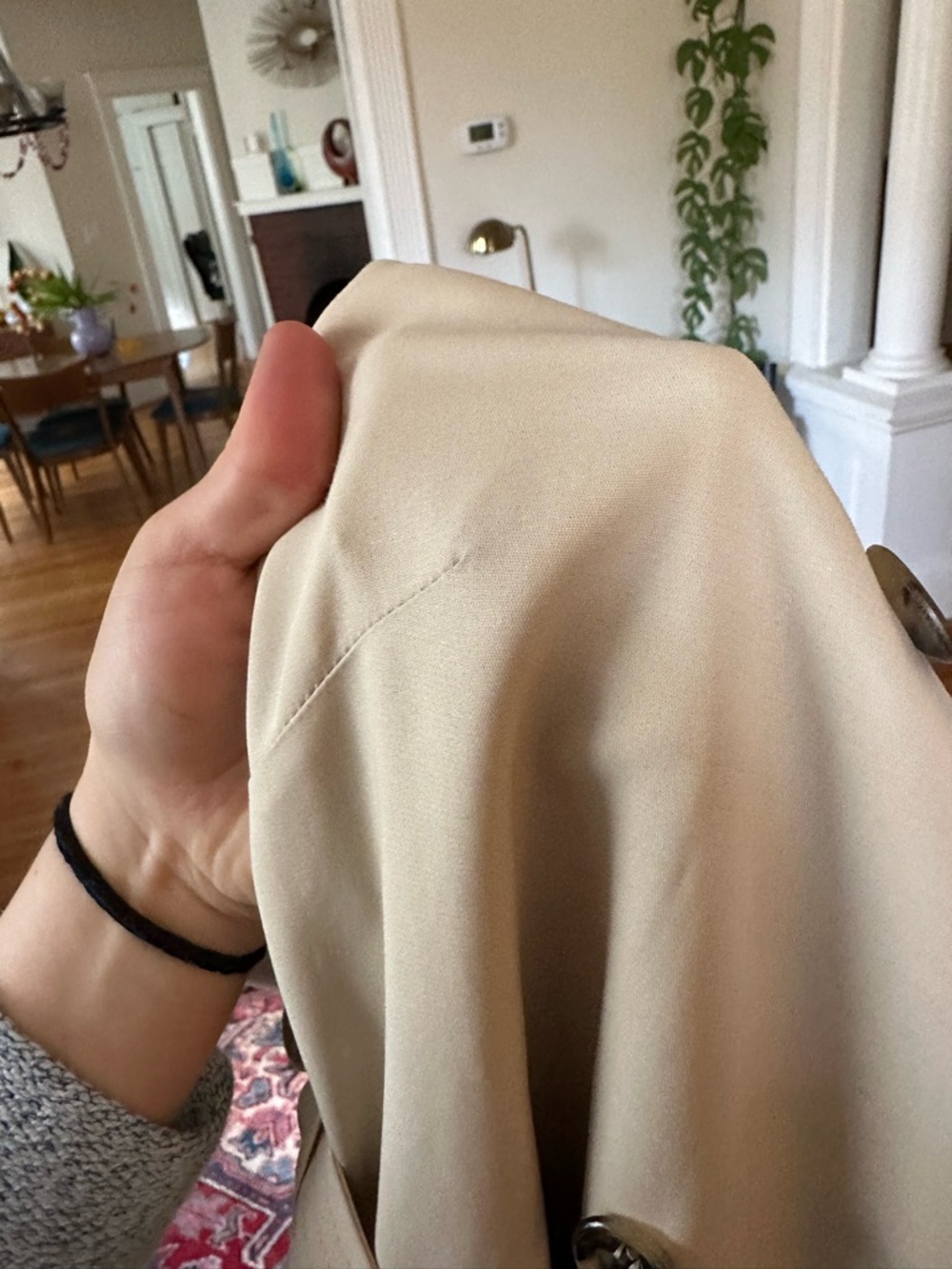 Burberry Khaki Trench Dress— Women’s Size 10 - Picture 4 of 13